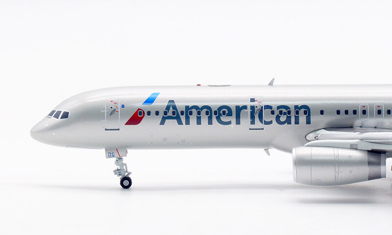 1:200 InFlight American BOEING 757-200 Passenger Airplane Diecast Aircraft Model