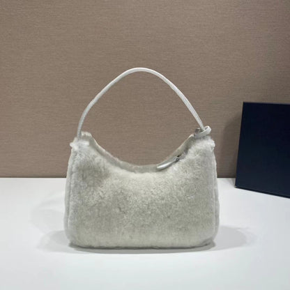 Fashionable Cashmere Underarm Shoulder Bag Versatile Nylon Shell Shape Purse 1PC