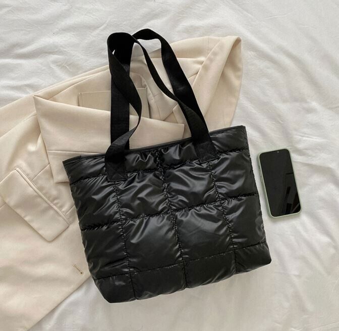 Women Fashion Shoulder Bag Large Capacity Cotton Padded Tote Handbags for traval