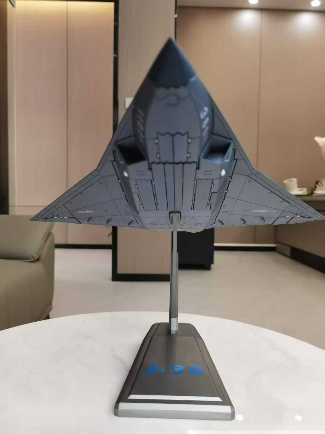 1:64 36CM CHINA J-36 The Sixth-generation Fighter Plane Diecast Aircraft Model