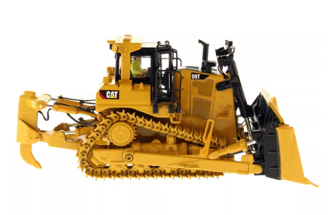 1:50 DM D9T Track-Type Tractor Dozer Construction Machine Diecast Model