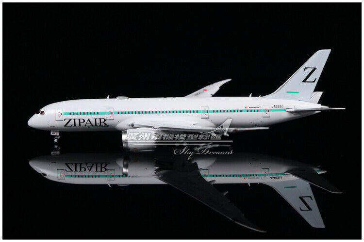 1:400 JC Wings ZIPAIR BOEING 787-8 Passenger Airplane Flap Down Diecast Model
