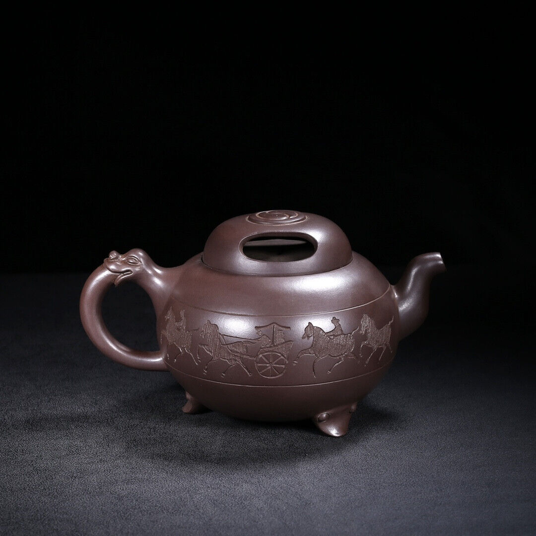 Chinese Yixing Zisha Clay Handmade Exquisite Teapot （牛盖 底款：金鼎商标）