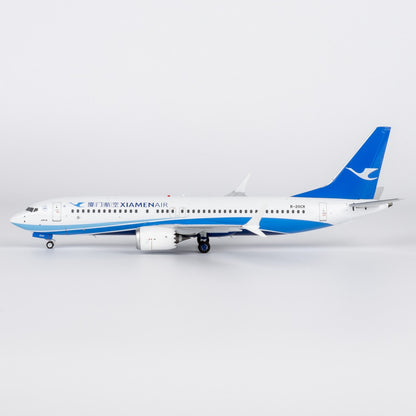 1:200 XiamenAir CCP XiamenAir B737 MAX 8 Passenger Airplane Diecast Plane Model