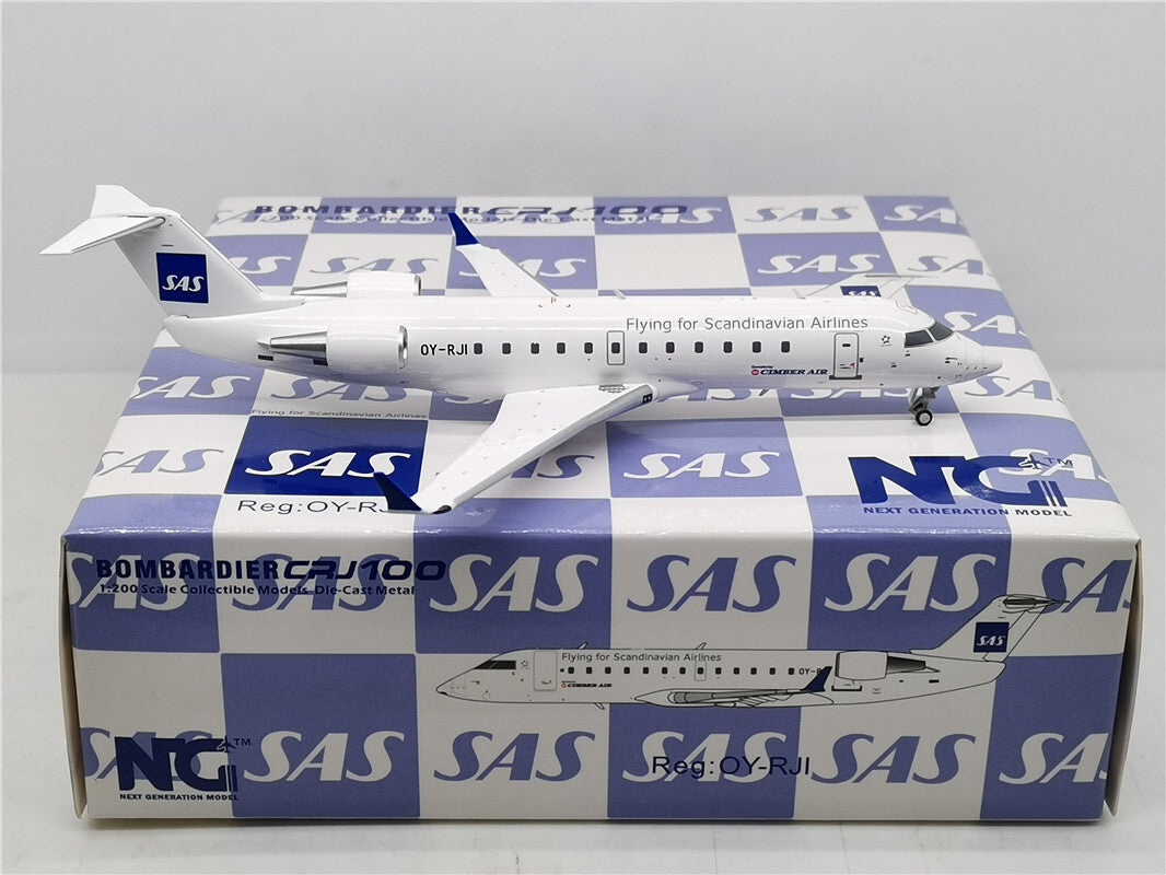 1:200 NG Model Flying for Scandinavian Airlines CRJ-100LR Airplane Diecast Model