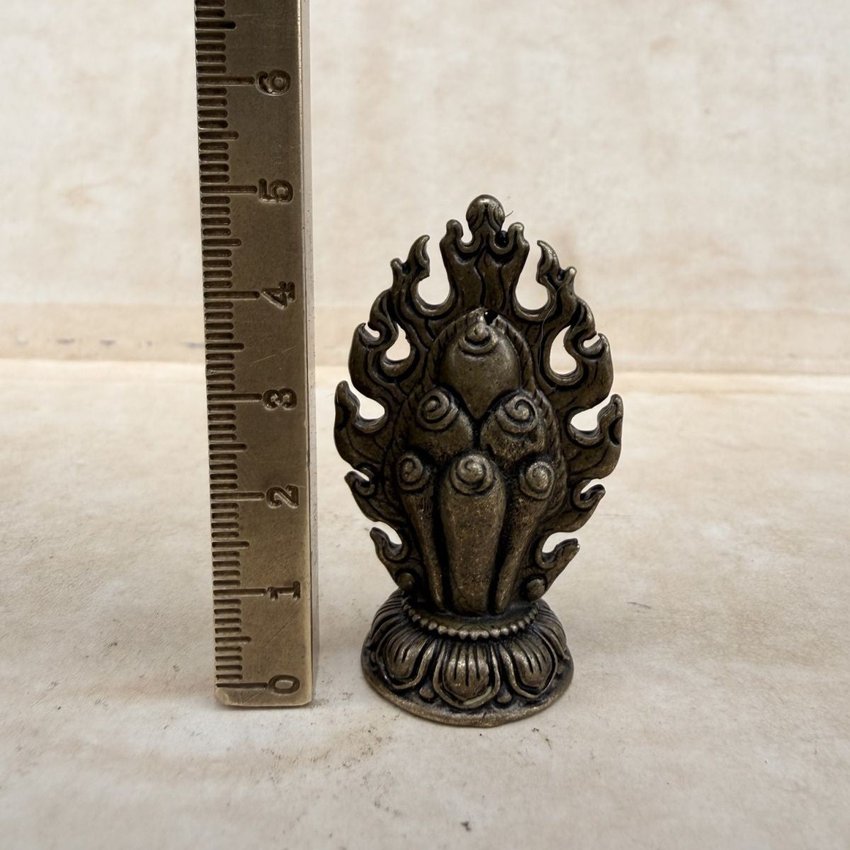 Old Mani Jewel Statue Altar Ornament Buddhist Ritual Desk Decor
