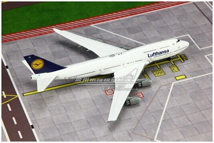 1:400 Phoenix Lufthansa BOEING 747-400 Passenger Airplane Diecast Aircraft Model