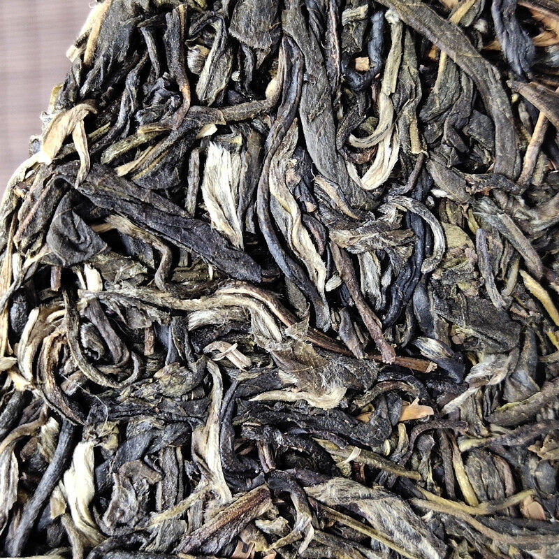 Raw Pu'er tea cake yunnan Sheng Puerh Tea Snow Mountain Old Tree Puer Tea 357g