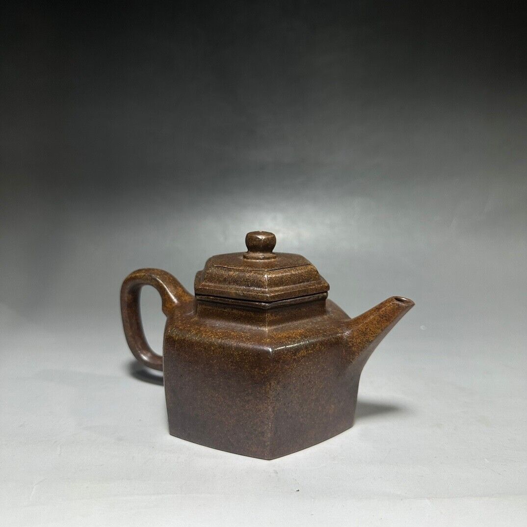 Chinese Yixing Zisha Clay Handmade Exquisite Teapot （六方 底款：吴雲根）