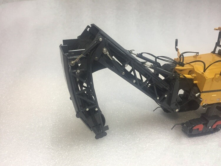 1:35 44CM XCMG XM220K2 Miller Milling Machine Construct Equipment Diecast Model