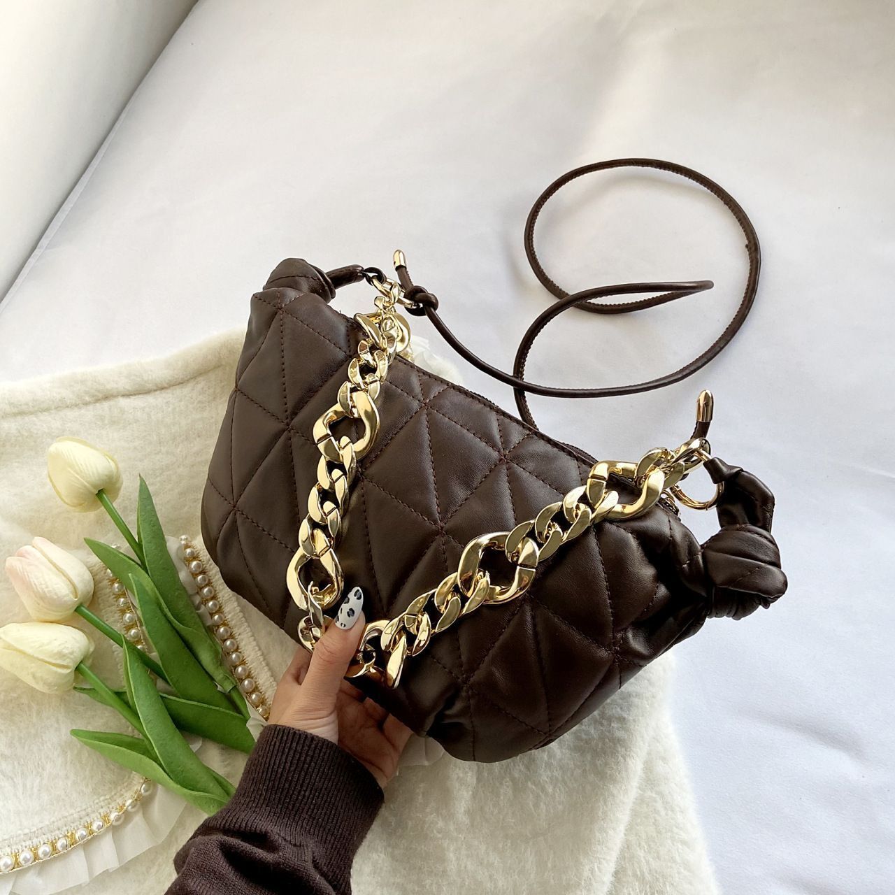 Chain Cloud Bag Leisure Dumpling Bag Texture Shoulder Messenger Purse Luxury Bag