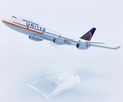 16cm United Boeing 747-400 Passenger Airplane Diecast Plane Metal Aircraft Model