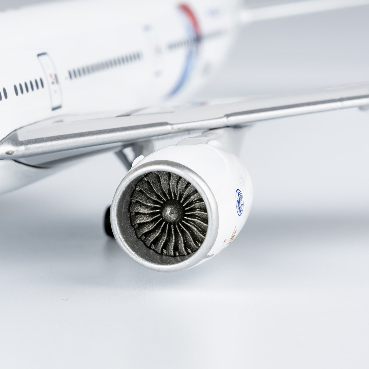 1:400 NGmodels Air France B777-300ER Passenger Airplane Diecast Plane Model
