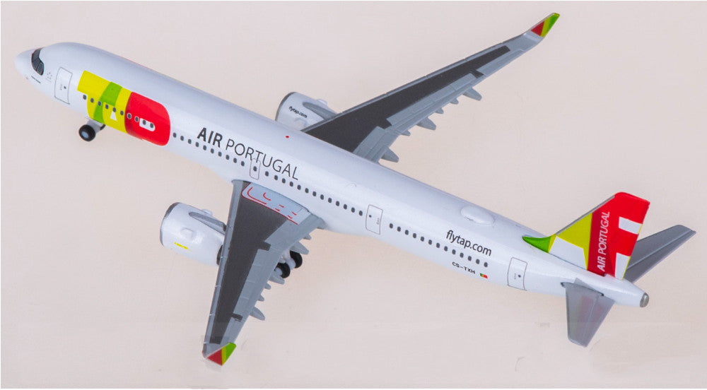 1:500 Herpa TAP Portugal AIRBUS A321neo Passenger Aircraft Diecast Plane Model