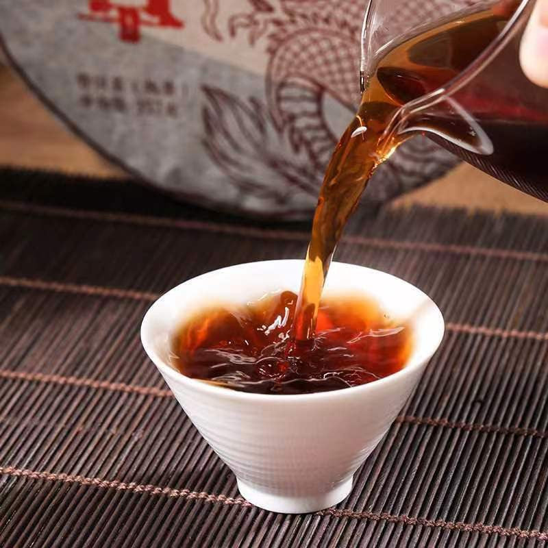 357g Laobanzhang Puerh Tea Cake 2006 Year Yunnan Ripe Puerh Tea Cooked Pu'er Tea