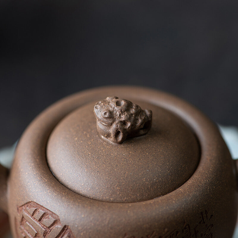 Chinese Yixing Zisha Pottery Duan Clay Handmade Golden Animal Teapot Tea Pot