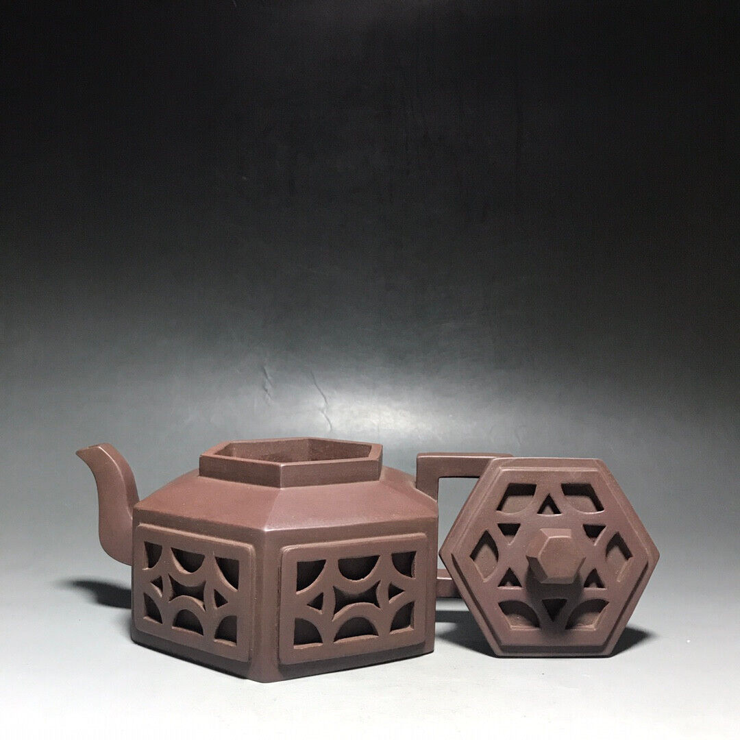 Chinese Yixing Zisha Clay Handmade Exquisite Teapot（六方镂空 底款：如图）