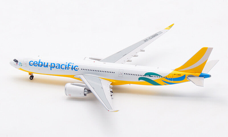 1:400 Aviation Cebu Pacific AIRBUS A330-900NEO Passenger Airplane Diecast Model