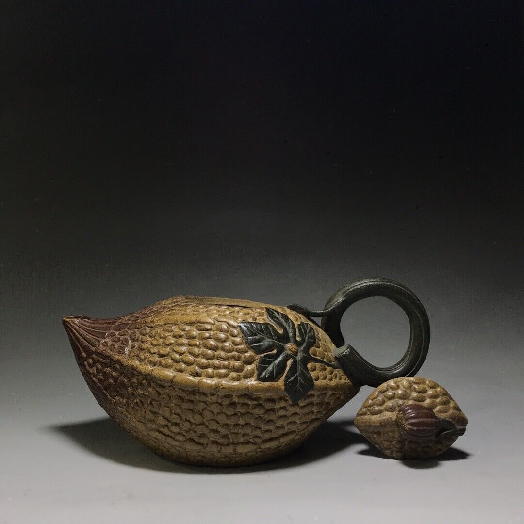 Chinese Yixing Zisha Clay Handmade Exquisite Teapot （苦尽甘来 底款：蒋蓉）