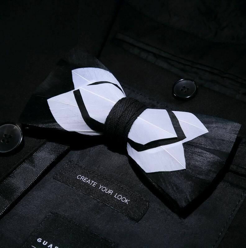Men's Luxury Bowtie 12x5cm Peacock Feather Leather Bow Ties Fashion Party Formal