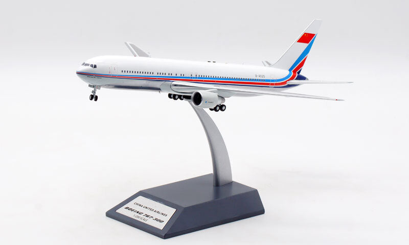 1:200 Aviation CHINA AIR FORCE BOEING B767-300ER Airplane Diecast Plane Model