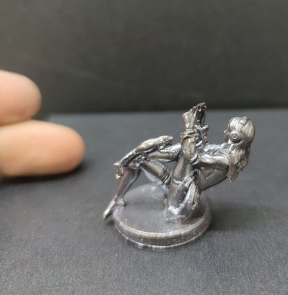 Black Brass Gaming Girl Statue Art Beauty Model Artwork Decor