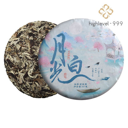 357g White Tea Cake Yueguangbai Yunnan Ancient Tree Aged White Tea
