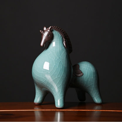 one piece crackle glaze porcelain tea pet horse statue Chinese zodiac Signs new