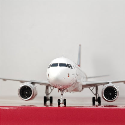 1:200 Aviation Shenzhen Airlines AIRBUS A320NEO Passenger Airplane Diecast Model