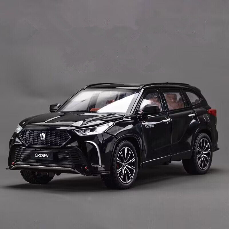 1:24 Toyota Crown KLUGER Diecast Model Car SUV Vehicle Toy Gifts Sounds Lights