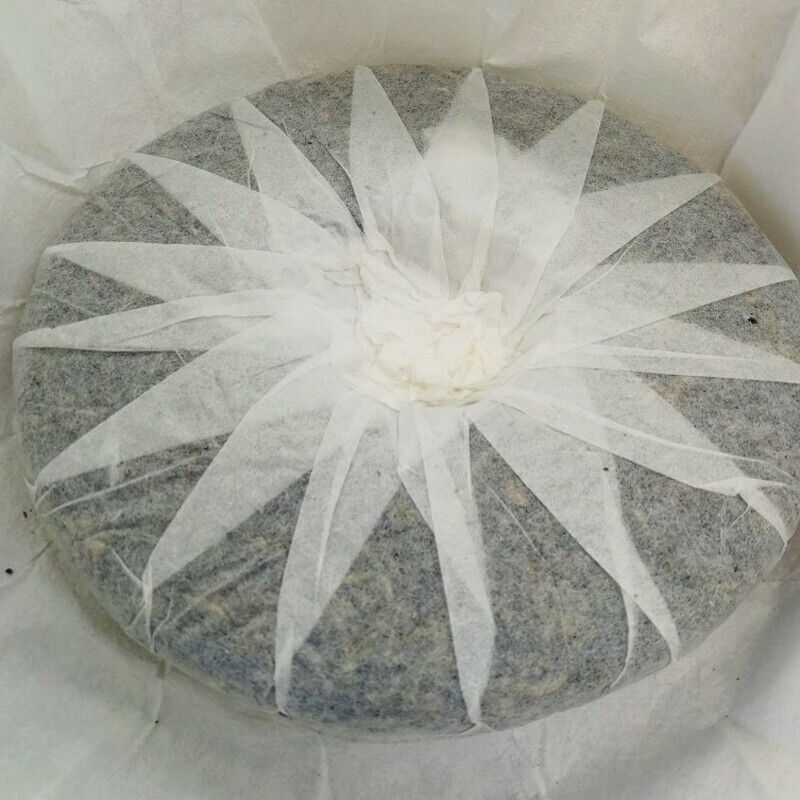 357g/12.59oz Pu-Erh Spring Tea Cake Zhonghong Yin Bow Ancient Tea Yiwu wanggong