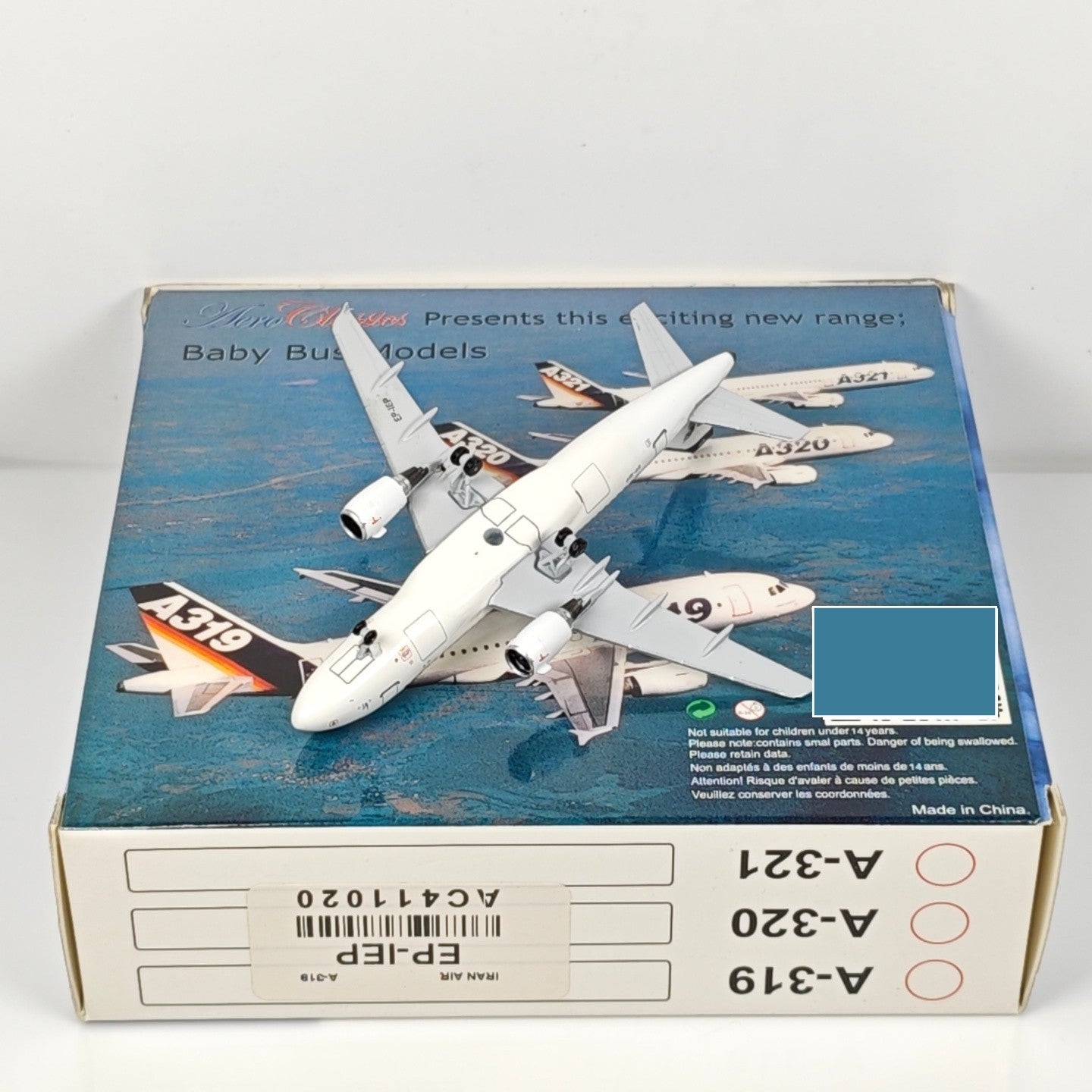 1:400 Aeroclassics Iran Air Airbus A319 EP-IEP Passenger Plane Diecast Model