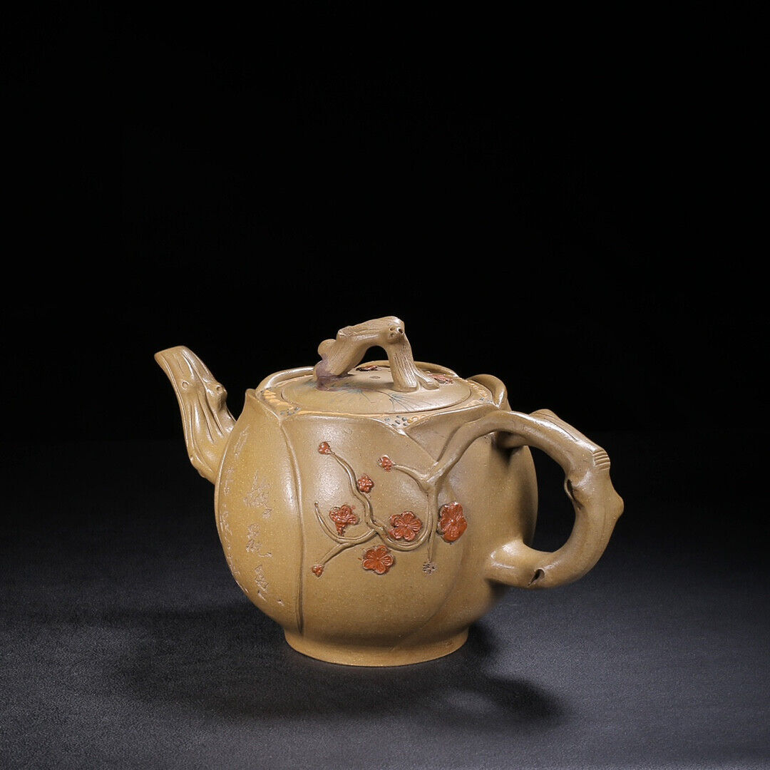 Chinese Yixing Zisha Clay Handmade Exquisite Teapot （红梅 底款：蒋蓉）