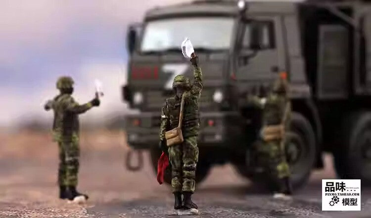 1/72 Russian Armor Command Soldier 5 Soldier Model