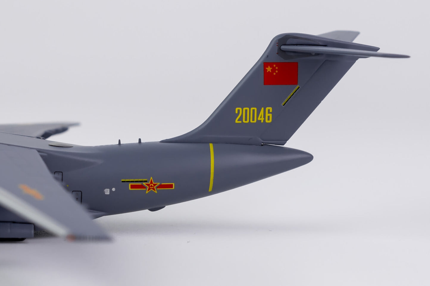 1/400 China Air Force Y-20 Kunpeng Transport Aircraft 20046 Alloy Aircraft Model