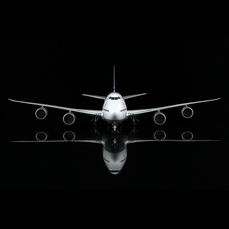 1:200 SQ Wings Lufthansa B747-8 D-ABYP Passenger Airplane Diecast Plane Model