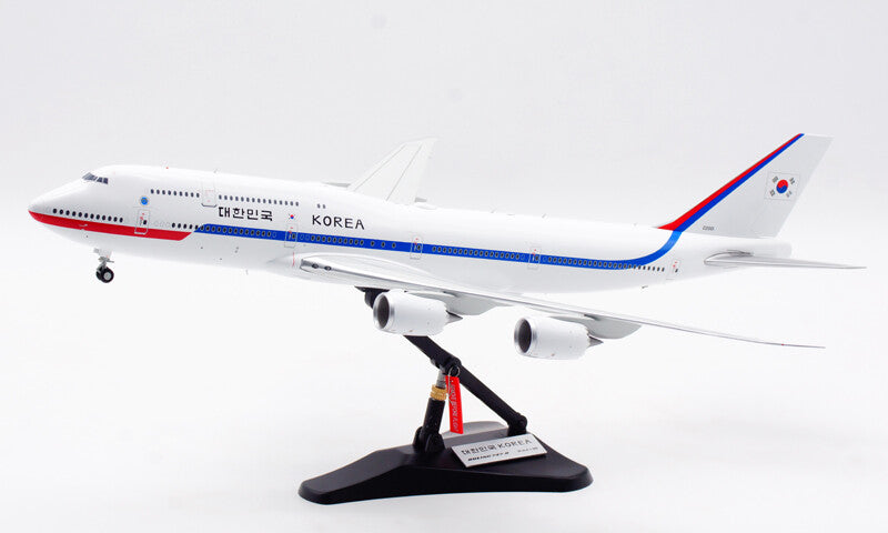 1:200 38CM JC Wings Korea B747-8 Airplane Diecast Aircraft Plane Model