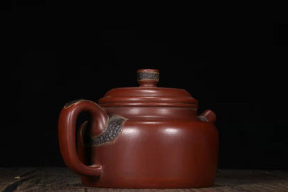 Chinese Yixing Zisha Clay Handmade Kung Fu Tea Exquisite Teapot 品名：松鼠壶