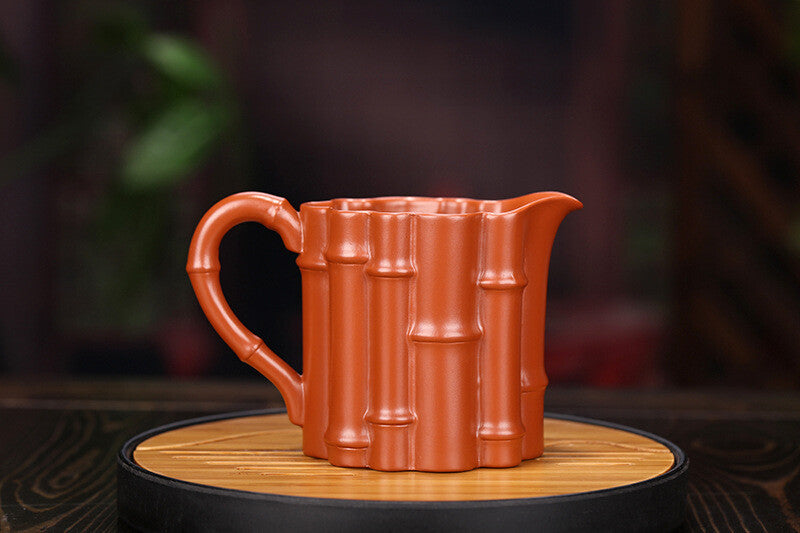 China Yixing Zisha Pottery Clovershrub Clay Handmade 300cc Bamboo Joint Teapot