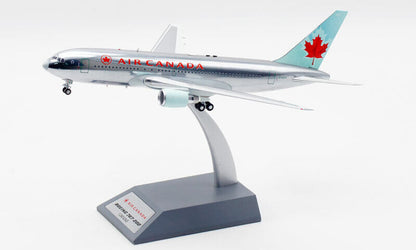 1:200 24CM B-Models AIR CANADA BOEING 767-200ER Passenger Airplane Diecast Model