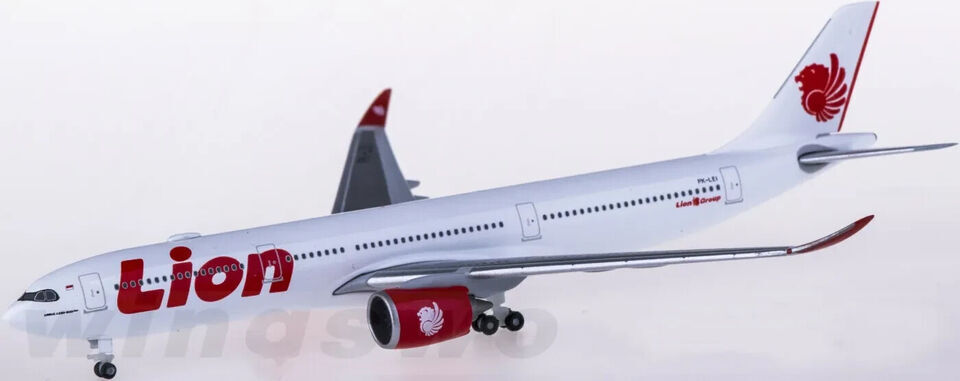 1:500 Herpa Lion Air AIRBUS A330-900neo Passenger Airplane Diecast Plane Model