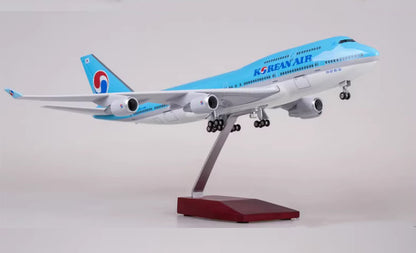 1:150 47CM KOREAN AIR BOEING 747-400 Airplane Landing Gear Resin Airplane Model