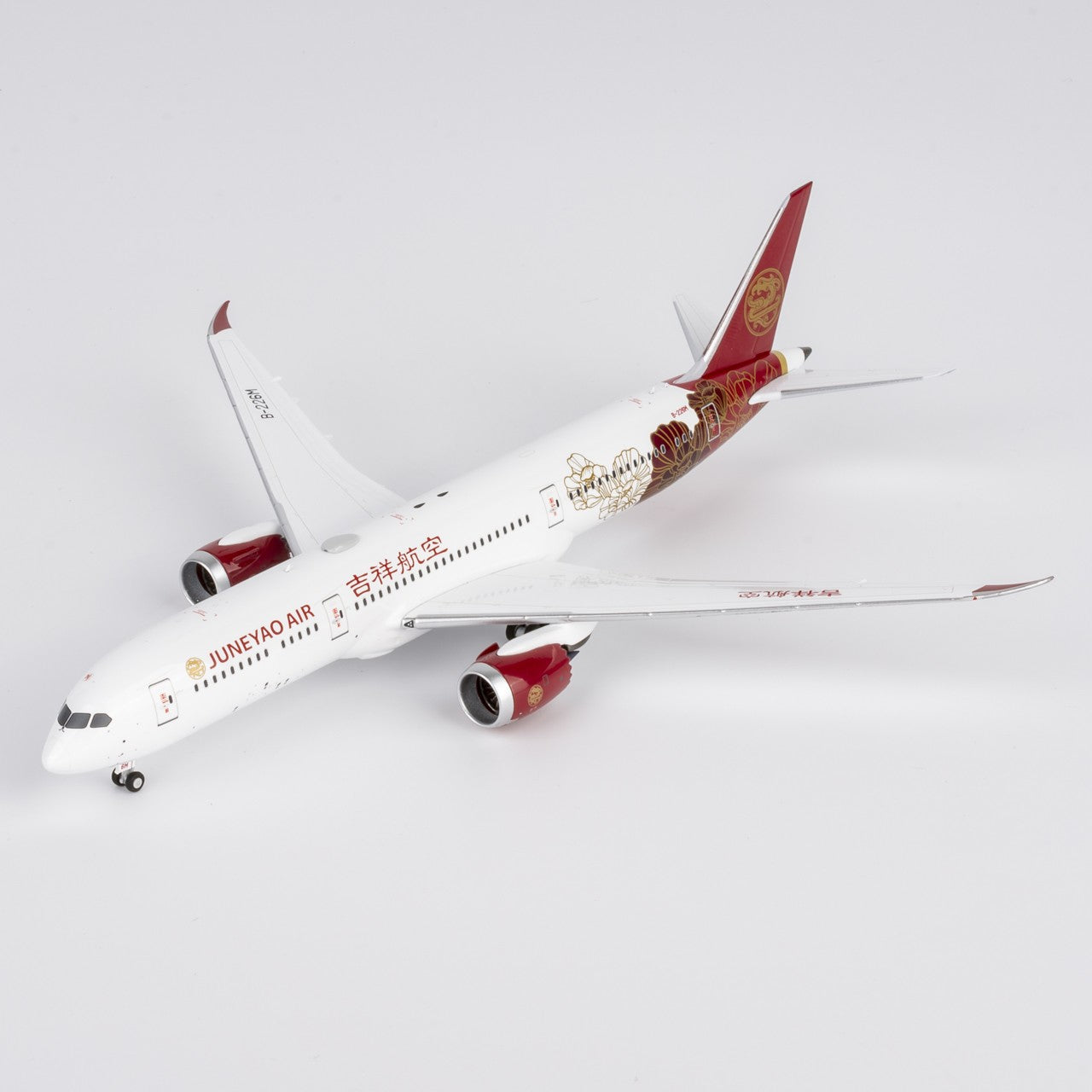1:400 NGmodels Juneyao Airlines Boeing 787-9 Passenger Diecast Airplane Model