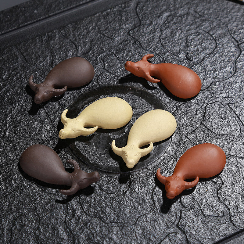 One Buffalo Tea Pet Tray Yixing Zisha Purple Clay China Ornament Household Car