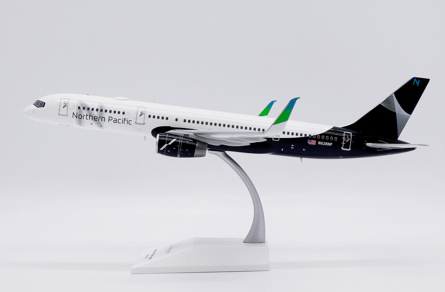 1:200 JC Wings Northern Pacific Airways Boeing 757-200 Airplane Diecast Model