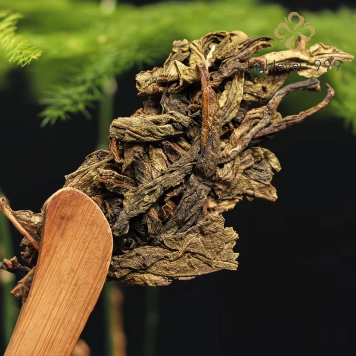 357g puer tea raw tea golden leaf cake Yunnan Sheng tea cake -