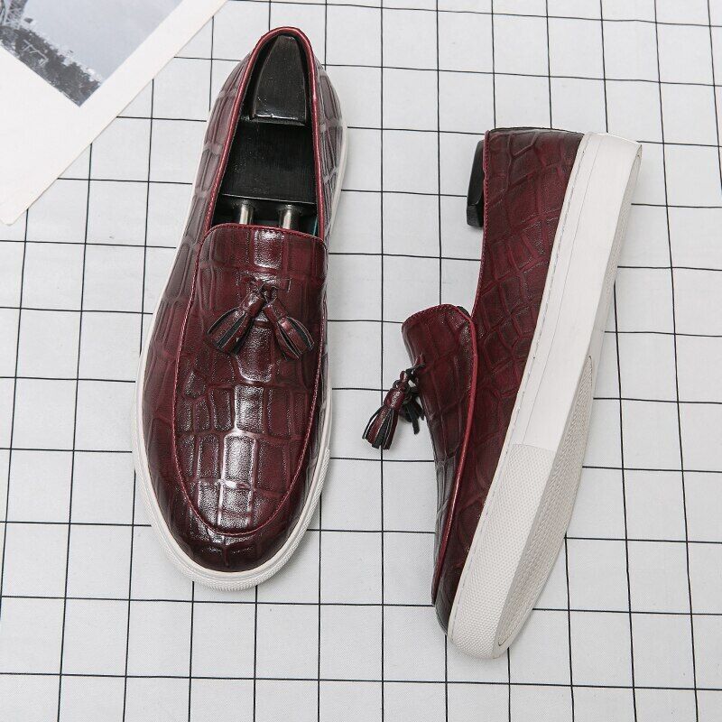 Red Men's Shoes Slip-On Spring Autumn Sneaker Casual Shoes Men Shoes