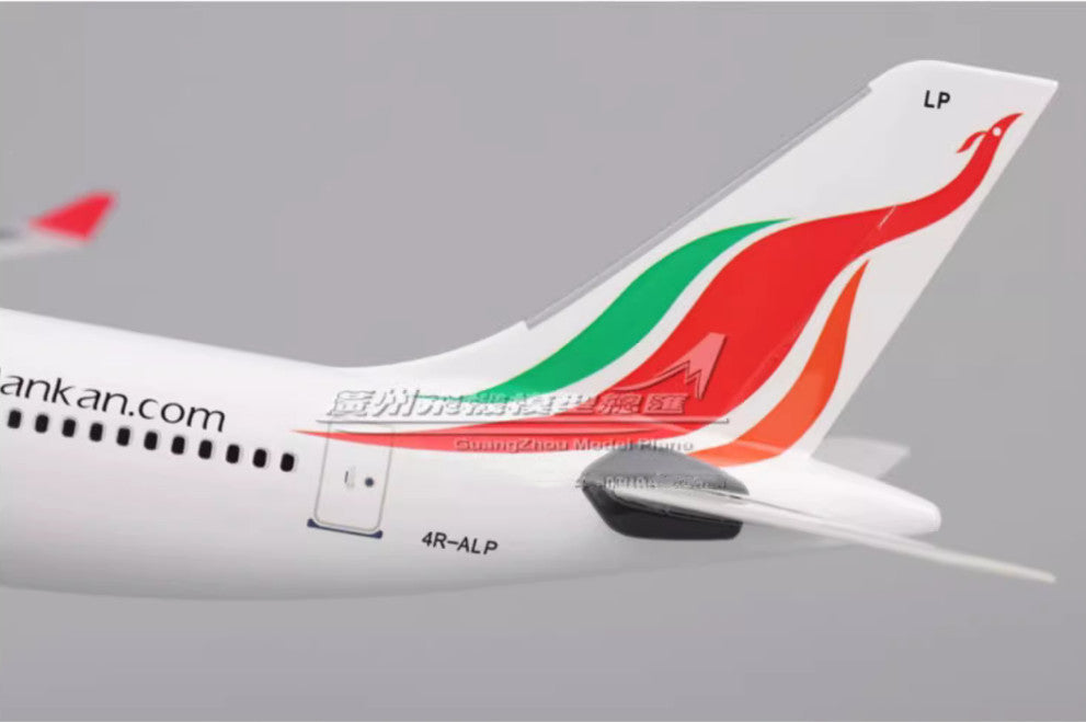 1:135 47CM Srilankan AIRBUS A330 Passenger Airplane Landing Gears Resin Model