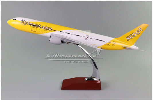 48CM Flyscoot BOEING 777 9V-OTC Passenger Airplane Resin Aircraft Plane Model