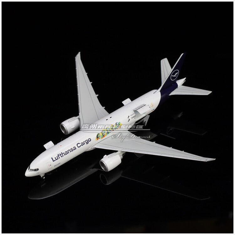 1:400 JC Wings Lufthansa Cargo Plane B777F Diecast Aircraft Model